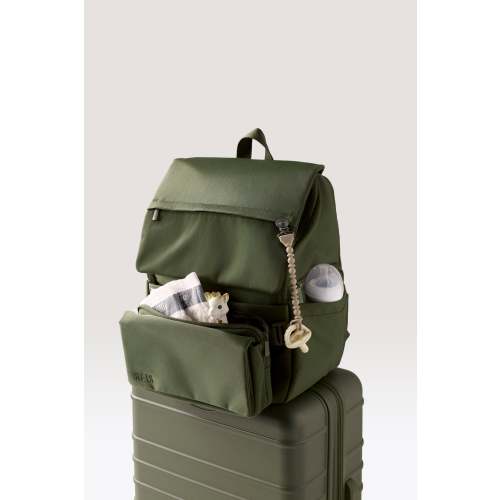 BÉIS ‘The Ultimate Diaper Backpack’ in Olive - Olive Green Diaper Bag Backpack