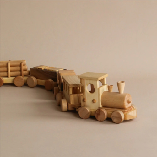 Handmade Wooden Train - Extra Long– Odin Parker