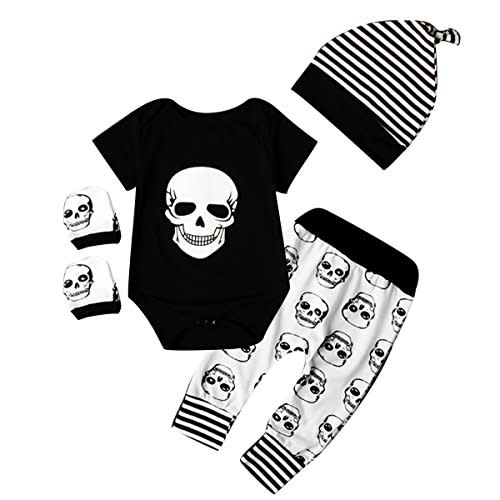 puseky 4pcs Newborn Baby Boys Clothes Skull Romper+Pants+Hat+Mitten Baby Boy Halloween Outfit Set