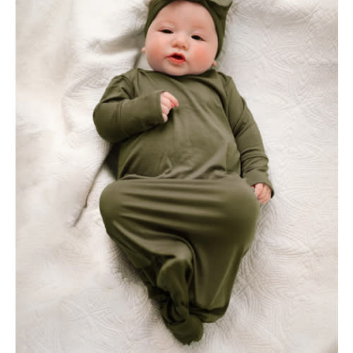 Baby Knot Gown Set: Sage – Lila