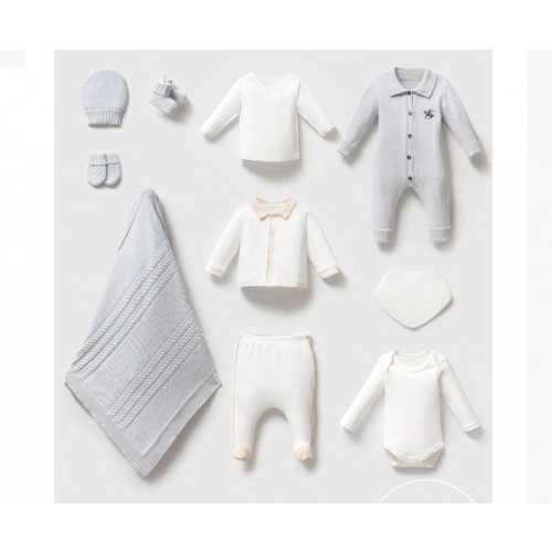 Coming Home Outfit | color: blue