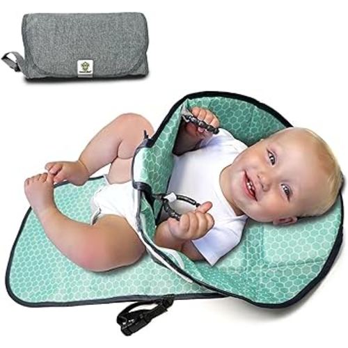 SnoofyBee Portable Clean Hands Changing Pad. 3-in-1 Diaper Clutch, Changing Station, and Diaper-Time Playmat with Redirection Barrier for use with Infants, Babies and Toddlers (Heathered Grey)