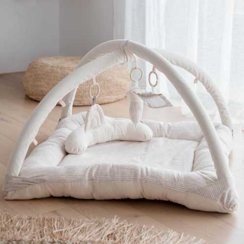 Baby Play Mat with Hanging Sensory Toys | Lined Linen