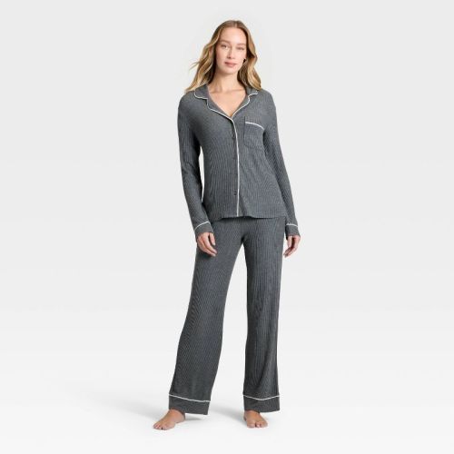 Women's Cozy Ribbed Notch Collar Long Sleeve Shirt and Pants Pajama Set - Auden™