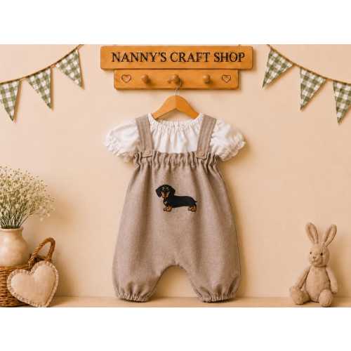 Baby girl clothes. Baby dog outfit. Sausage dog. Dachshund baby clothes. Baby gift. Baby shower. Embroidered baby clothes. US Duties Paid