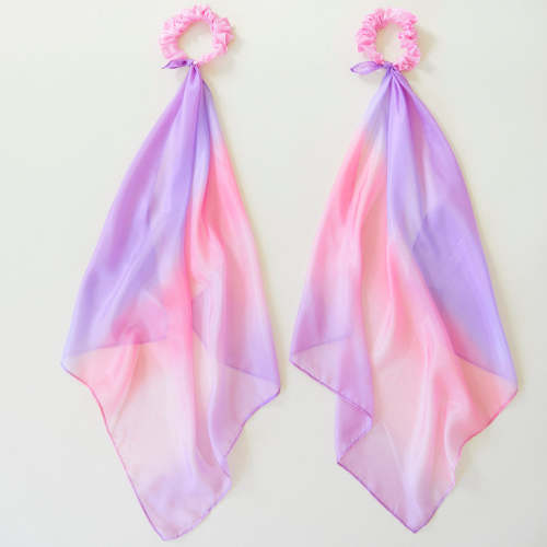 Blossom Wrist Streamers