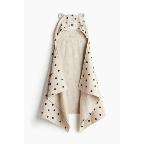 HOODED BATH TOWEL