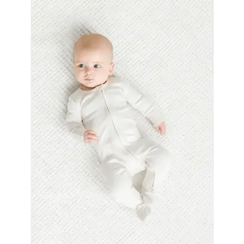 Peyton Zipper Sleeper