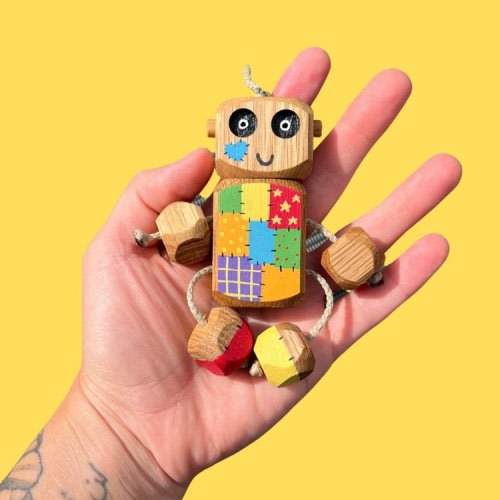 Rainbow Patchwork Nedlet in Oak