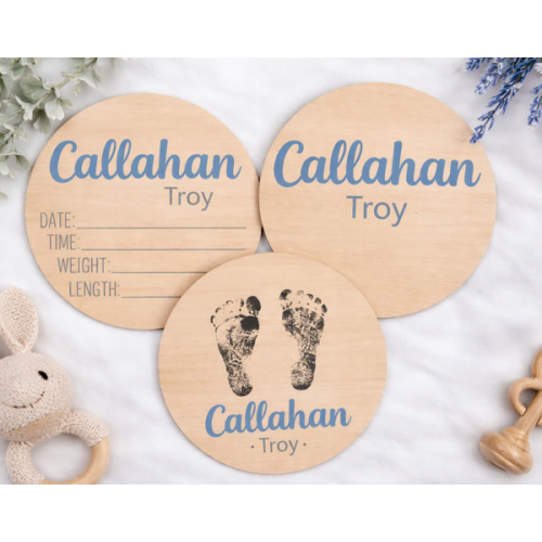 Personalized Wooden Baby Name Announcement Sign / Design 4 / Blue