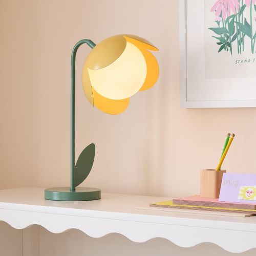 Flower Table Lamp (18")