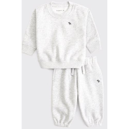baby essential icon crew sweatshirt set