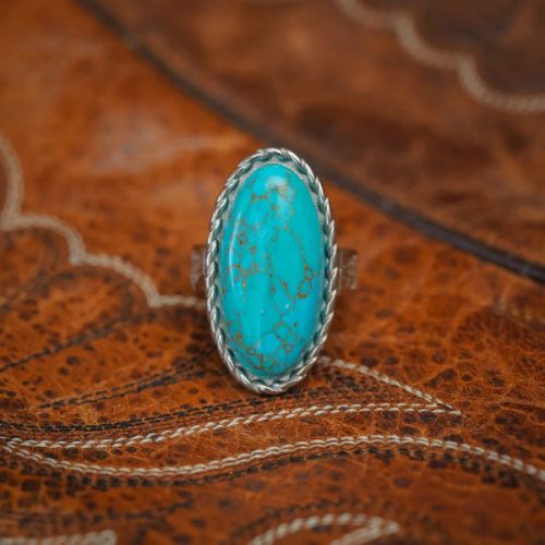 The Bootstitch Ring | 925 Sterling Silver Oval Turquoise Gemstone Ring – AntlerRings.com