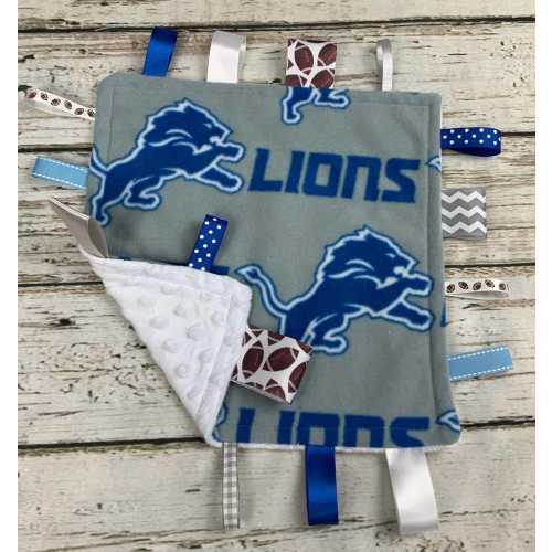 Detroit Lions Baby Boy Minky Tag Blanket / Baby Boy Shower Gift / Lovey / Baby Toy / Snuggle Blanket / sensory blanket
