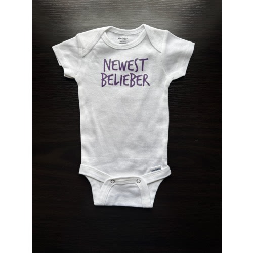 Belieber Onesie Bieber Fever Baby Unisex Gerber Outfit Purple Justin Biebs Inspired Bodysuit New Fan Baby Funny Newborn Babyshower Gift
