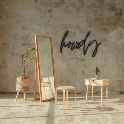 Howdy Wood Sign: Modern Farmhouse Rustic Decor