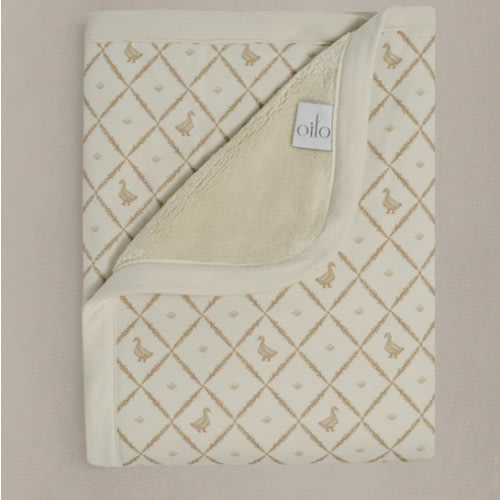Oilo Cuddle Plush Infant Blanket
