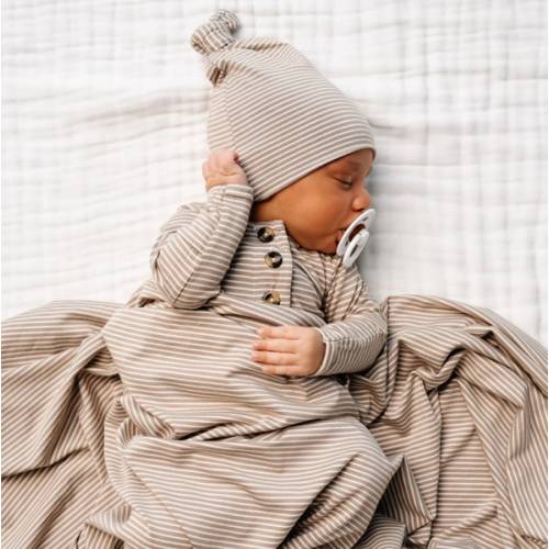 Banks Newborn Hat Bundle (Top + Bottom)
