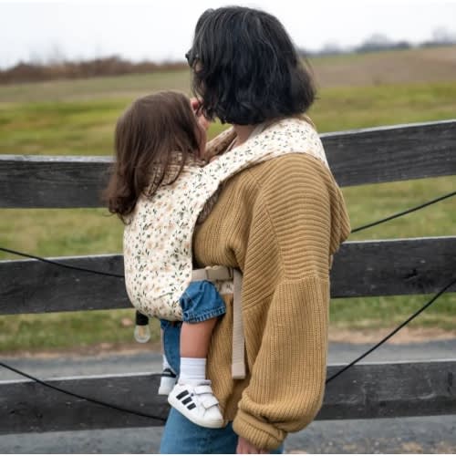 Flor Baby Carrier | Ergonomic Soft Structured Carrier