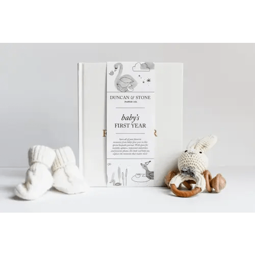 Baby's First Year Memory Book: Birth to 12 month Milestone Journal & Photo Album