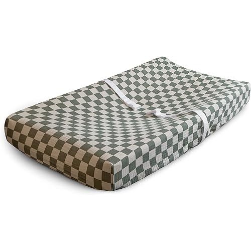 mushie Extra Soft Muslin Fitted Changing Pad Cover (Olive Check)