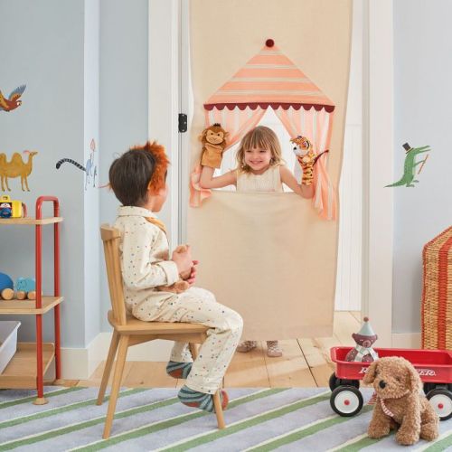 Puppet Show Theatre Door Hanging