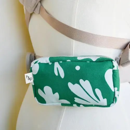 Lark Baby Carrier Pocket – Hands-Free Storage | hope&plum