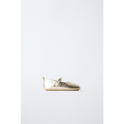 METALLIC LEATHER BALLET FLATS - Gold | ZARA United States