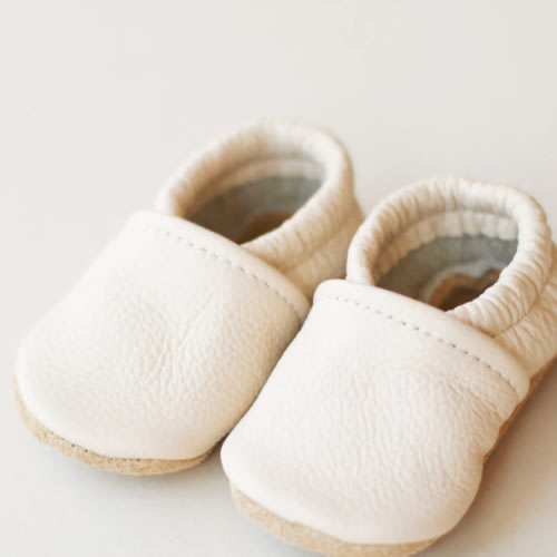 Gender Neutral Cream Leather Baby Shoes – Sun & Lace