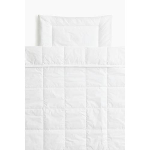 CRIB DUVET AND PILLOW