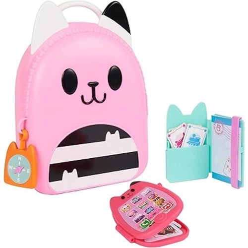 Gabby's Dollhouse, Gabby Girl On-The-Go Travel Set, Pretend Play Travel Toys, Toy Passport, Toy Phone and Compass Charm, Kids Toys for Girls & Boys 3+