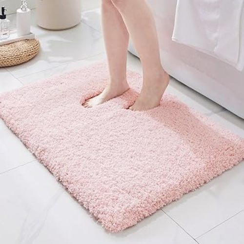 ILANGO Pink Bathroom Rugs 24" × 17" Non Slip & Super Absorbent Extra Thick Soft, Washable Bath Mat for Floor, Non Shedding Microfiber Plush Holiday Bath Rug with Rubber for Shower Sink