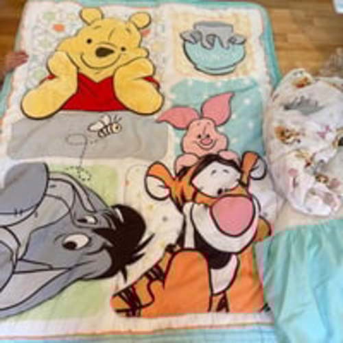 Disney Winnie the Pooh Crib Bedding Set Adorable & Cozy!