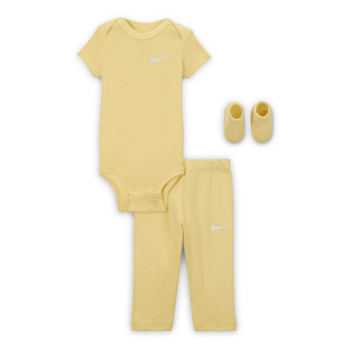 Nike Baby 3-Piece Pointelle Set. Nike.com