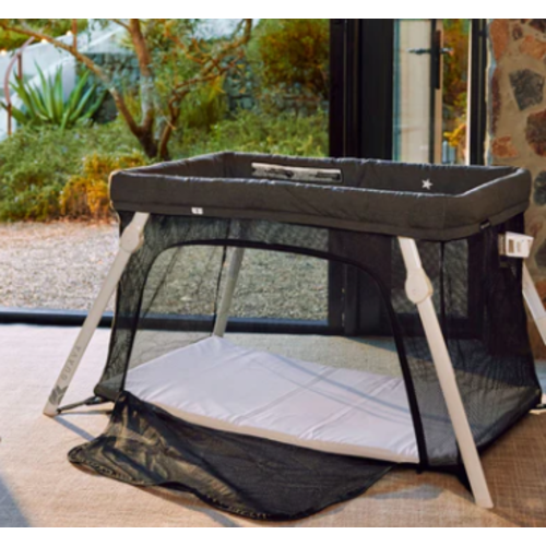 Lotus Travel Crib