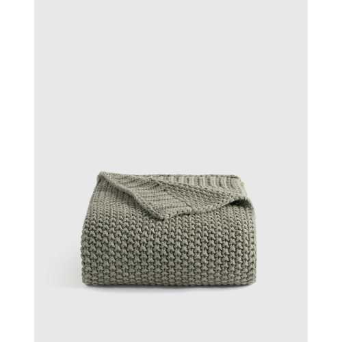 Cotton Fisherman Throw in Dried Sage