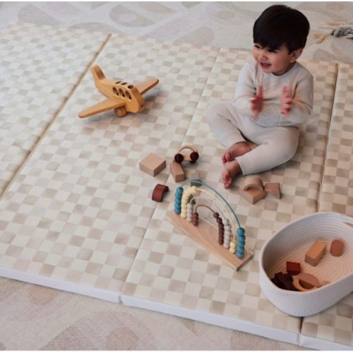 House of Noa Tumbling Mat - Checker Almond, 4X6