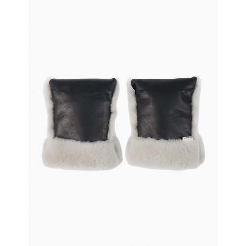 Coated Sheepskin Buggy Mittens in Noir + Moon