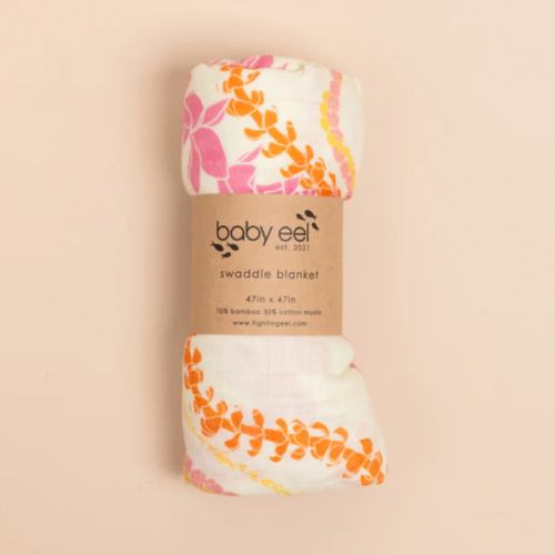 Baby Swaddle - Meringue Flower Lei