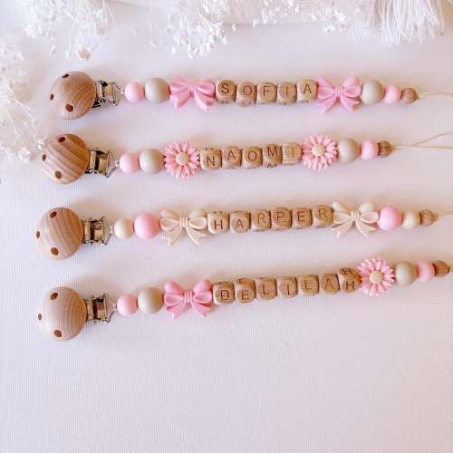 Personalized pacifier Clip, baby shower gift , Bow and daisy flowers binky clip , custom baby name pacifier holder