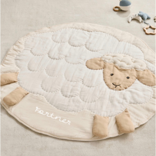 Picture-Perfect Baby Sheep Playmat