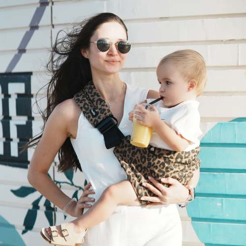 baby carrier-momswing-leopard-chic – Momsilk