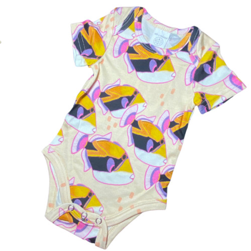 Classic Onesie - Humuhumu Love Pink | elli-o HAWAII