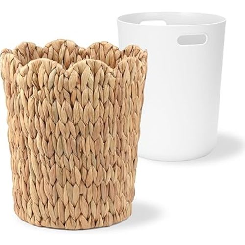 2.6 Gallon Scalloped Edge Wicker Waste Basket with Removable Plastic Liner, Handwoven Rattan Trash Can for Bathroom, Bedroom, Office, Home