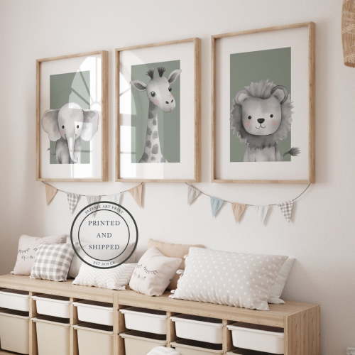 UNFFRAMED Safari Animal Posters, Safari Animal Art, Nursery Decor, Nursery Wall Art, Elephant, Giraffe And Lion Posters, Baby Decor, Set Of 3 Set 3 Prints 12x18