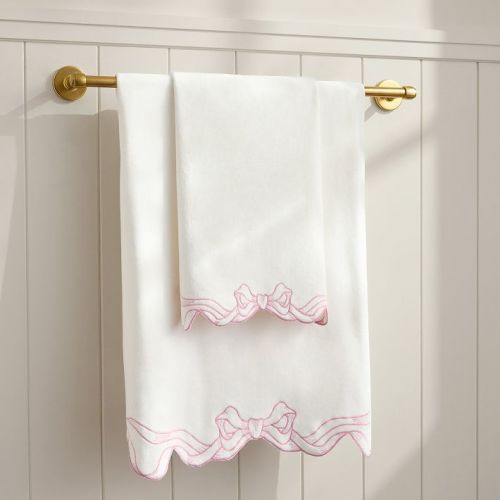 LoveShackFancy Palace Bow Bath Towel