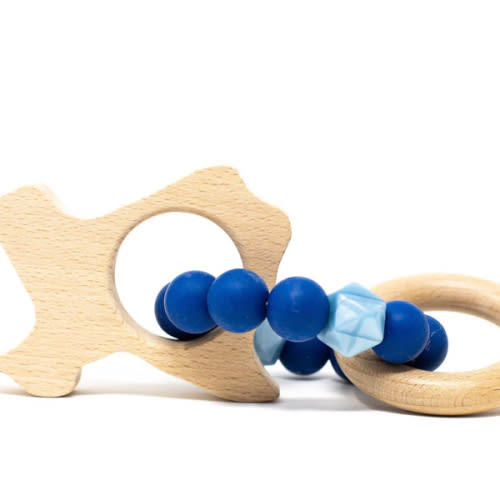 Texas Rattle - Beech Wood & Food Grade Silicone – Three Hearts Modern Teething Accessories