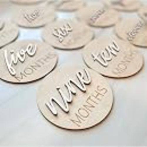 Baby Monthly Milestone Markers Disc, Wooden 3D Milestone Cards for Photos, Baby Announcement Sign, 1-12 Months, wooden baby milestone sign (White)