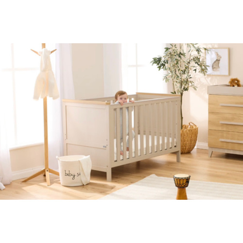 Misha Cot in Mushroom & Golden Oak | iL Tutto