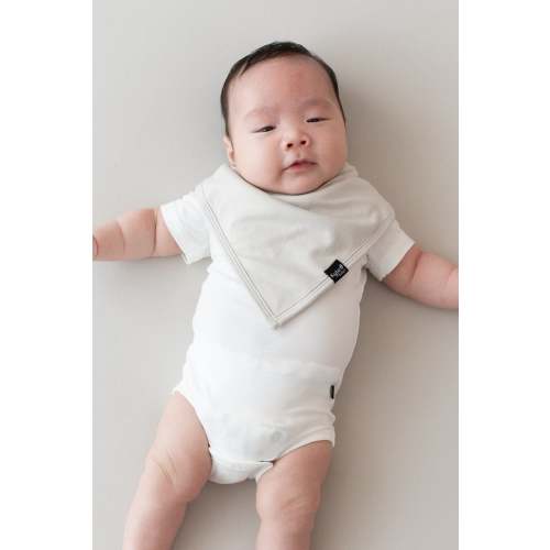 Baby Bib in Oat | Infant Bamboo Bib | Kyte Baby